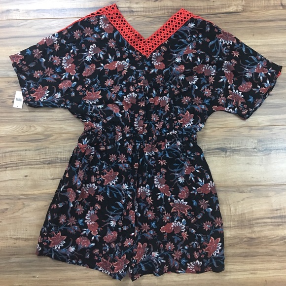 NWT Anthropologie Cypress Wrap Romper - Picture 3 of 6